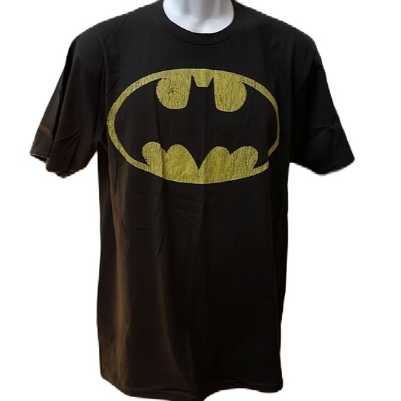 NWOT. Tee-shirt M - Picture 1 of 2